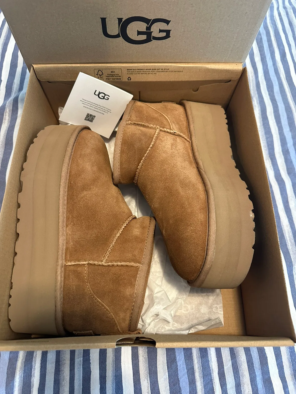 UGG Platform Boots thumbnail