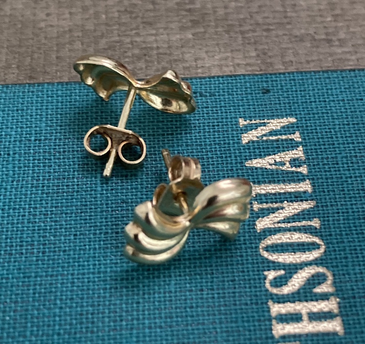 Vintage Heirloom 18k Italian Gold Earrings - photo 2