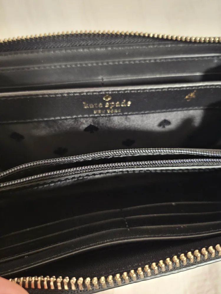 Kate Spade Black Wallet image indicator(3)