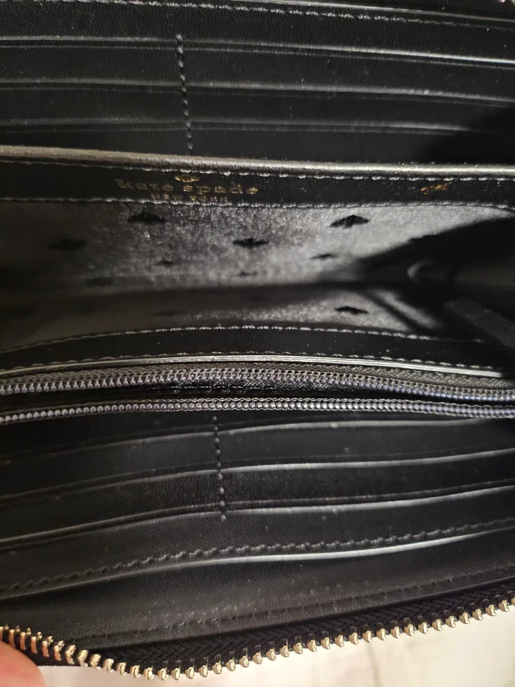 Kate Spade Black Wallet image indicator(4)