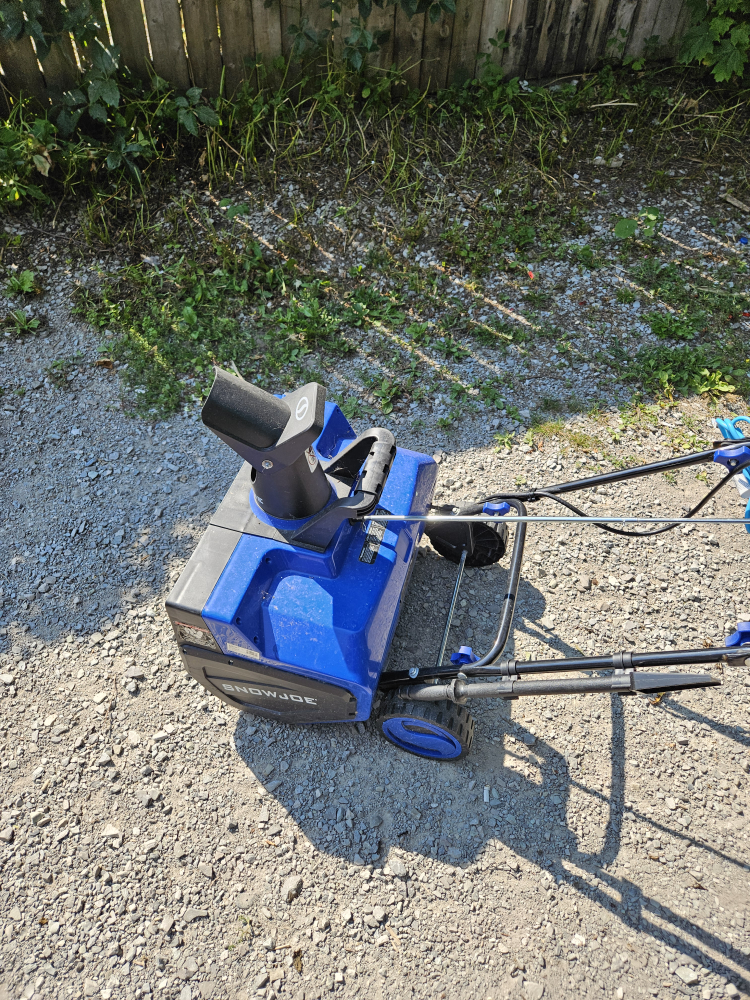 Snow Joe Electric Snow Blower