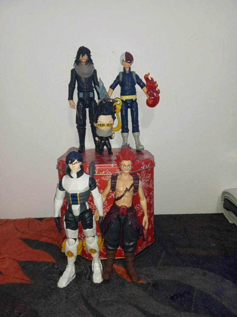 My Hero Academia Figures thumbnail