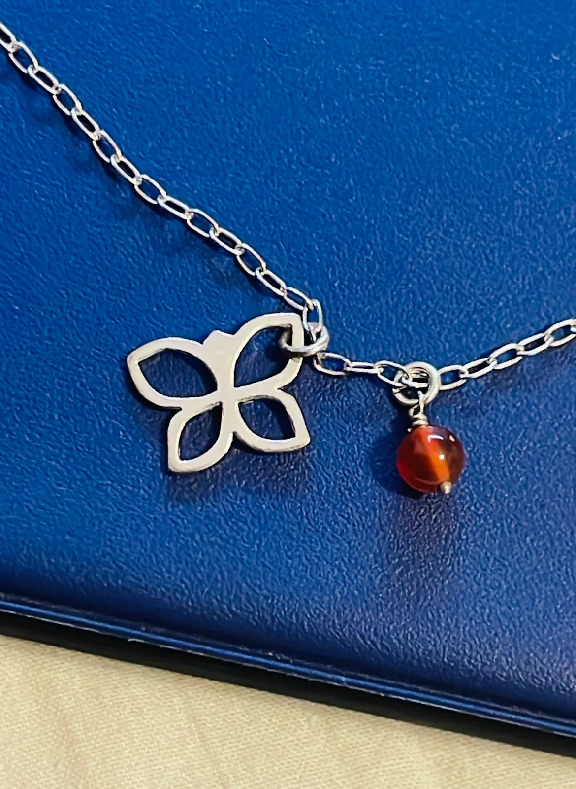 Genuine Carnelian on 925 Sterling Silver Necklace image indicator(2)