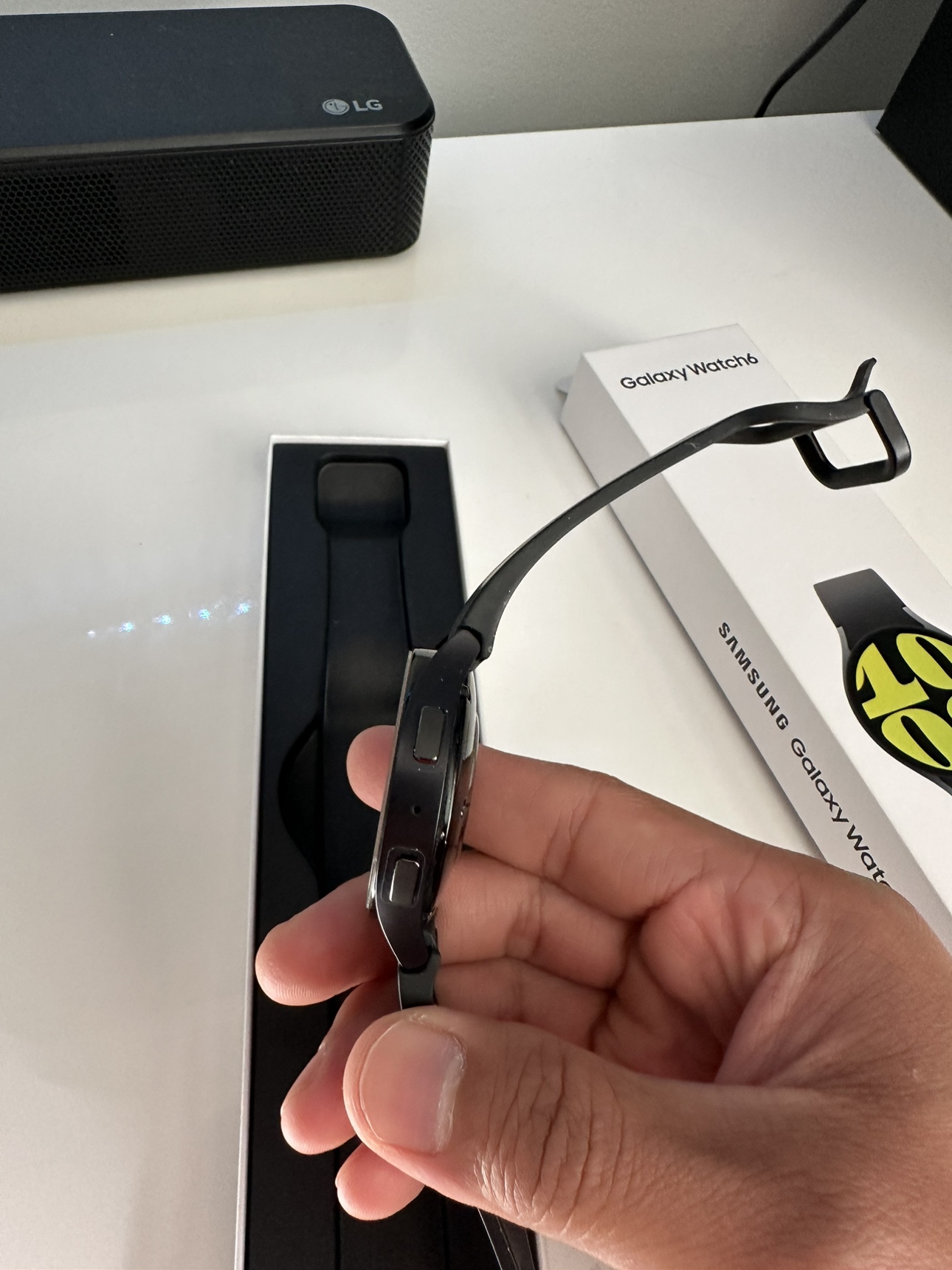 Samsung Galaxy Watch 6 (44mm) - photo 3