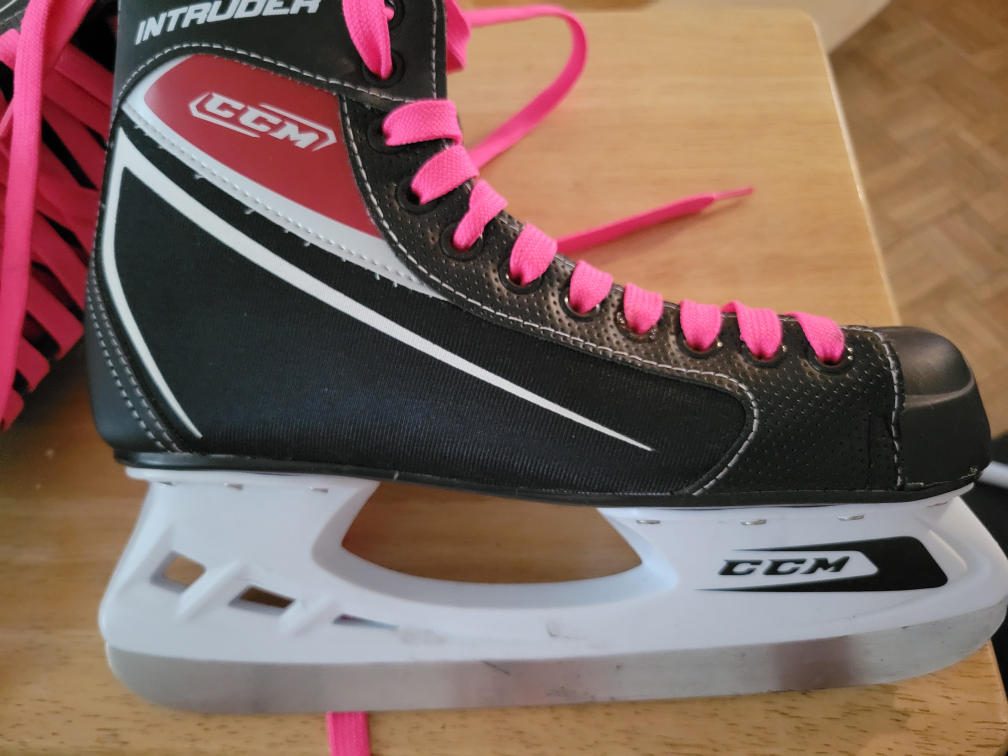 CCM Intruder Ice Skates - photo 2