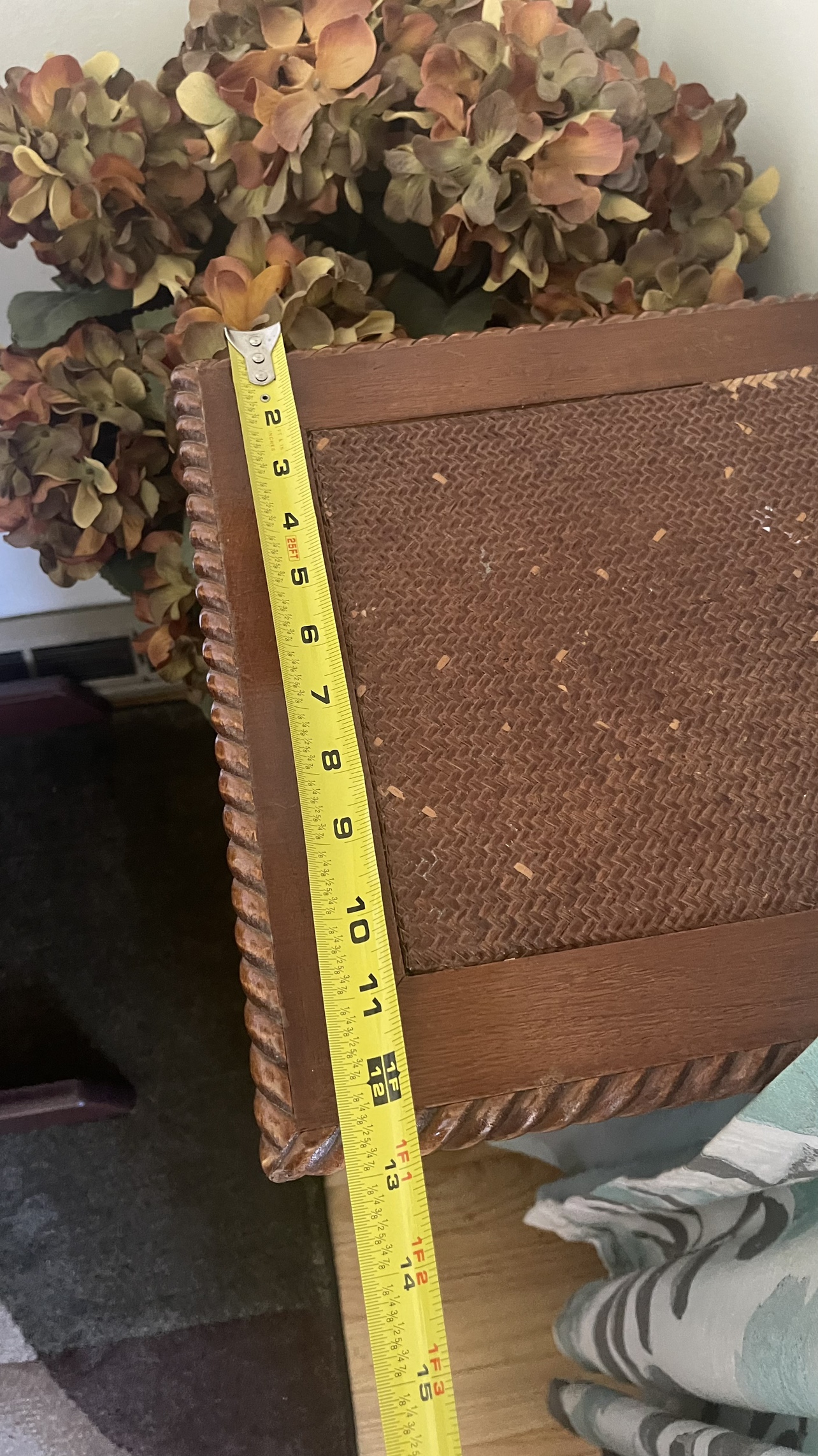 Wooden End Table Please Check more pictures - photo 5