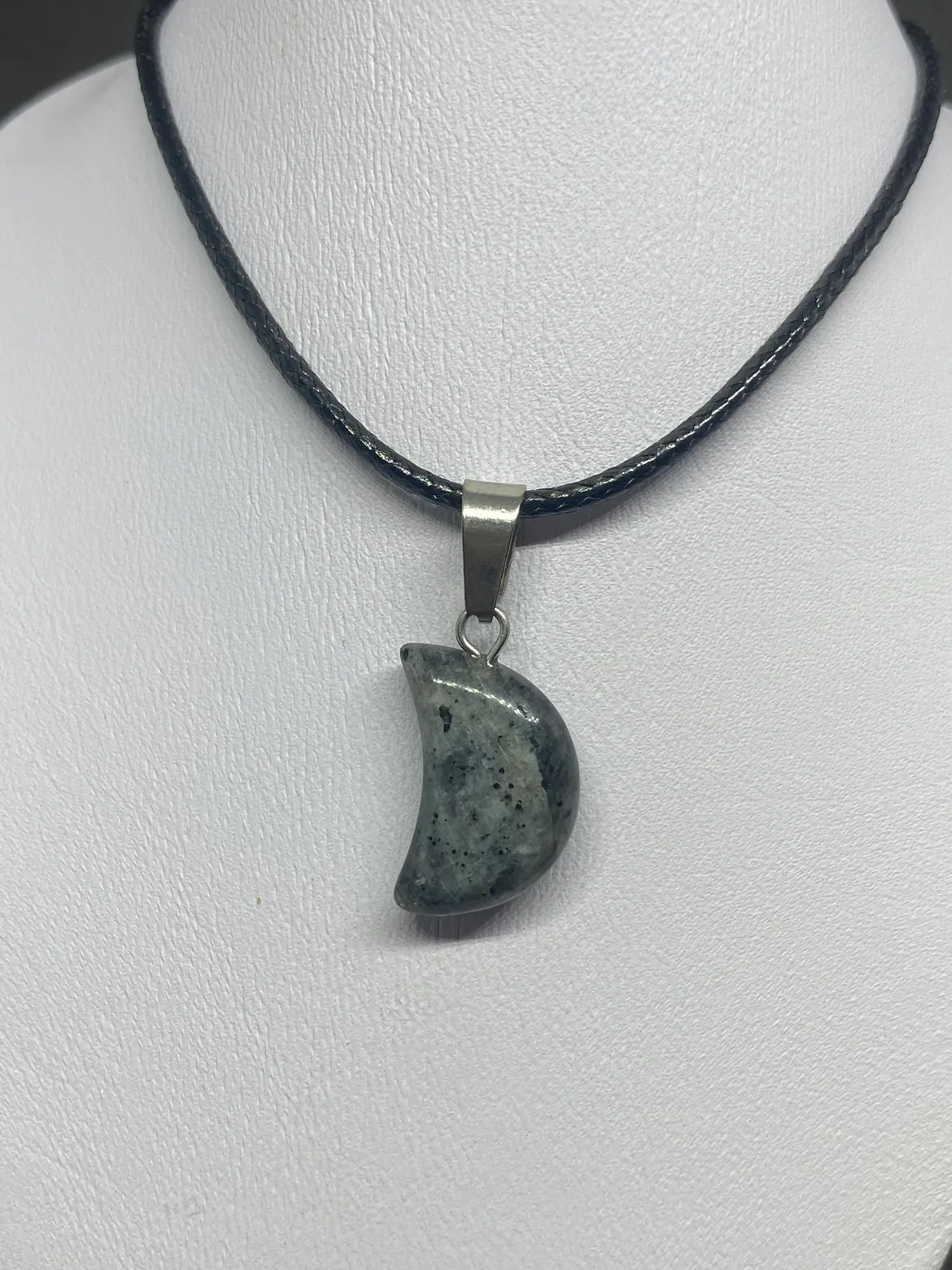 Crystal Moon Necklace image indicator(3)