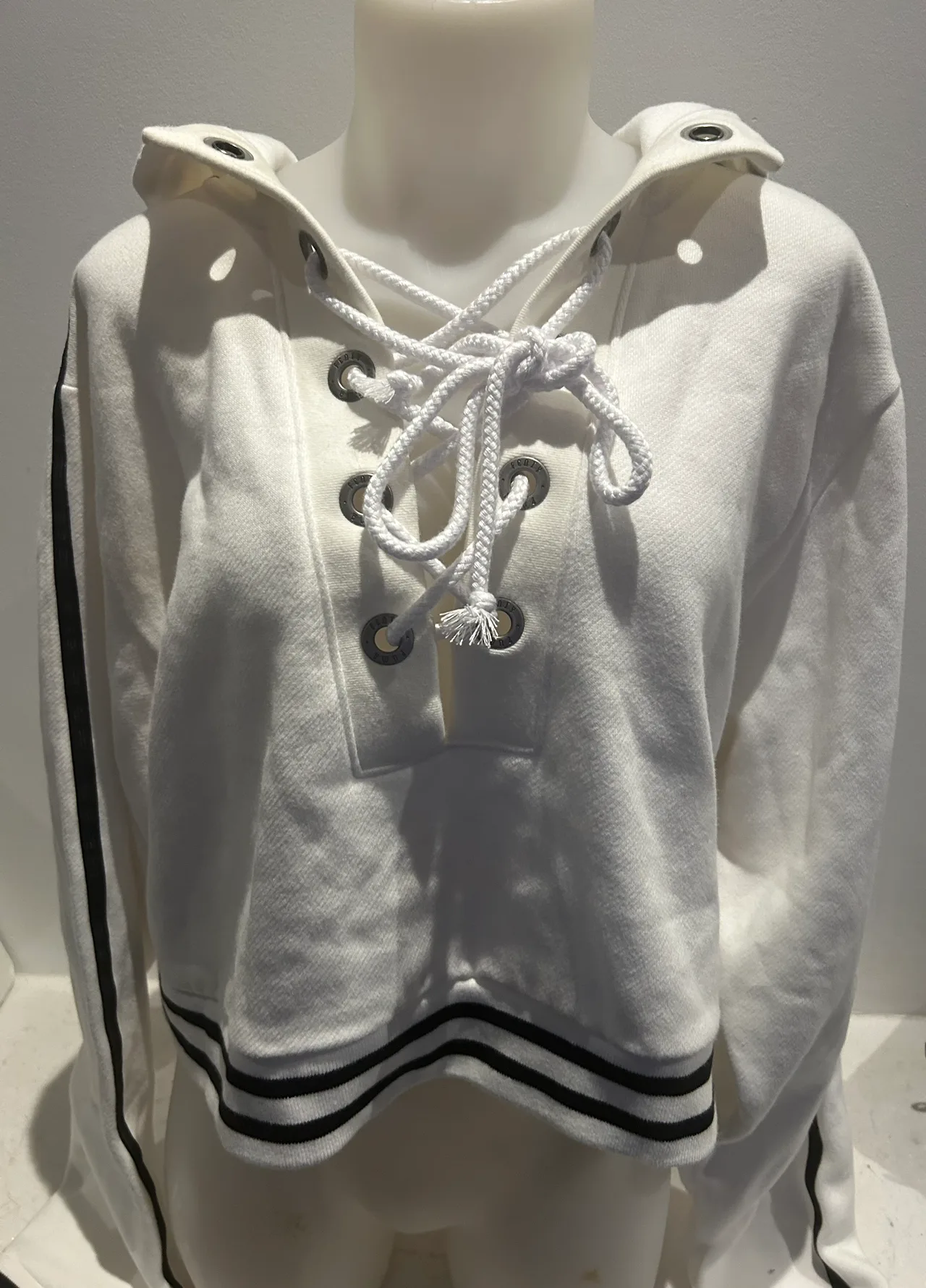 Fenty by rhianna /puma Lace Up Hoodie image indicator(2)