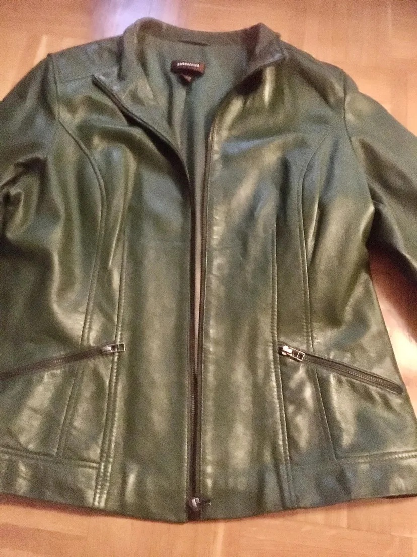 Danier Green Leather Jacket Size 2XL image indicator(4)