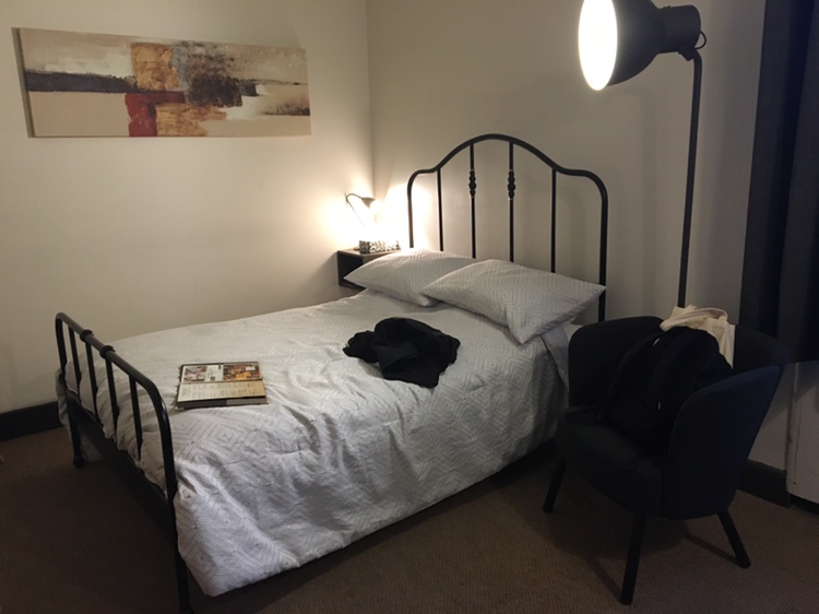 Queen Bed