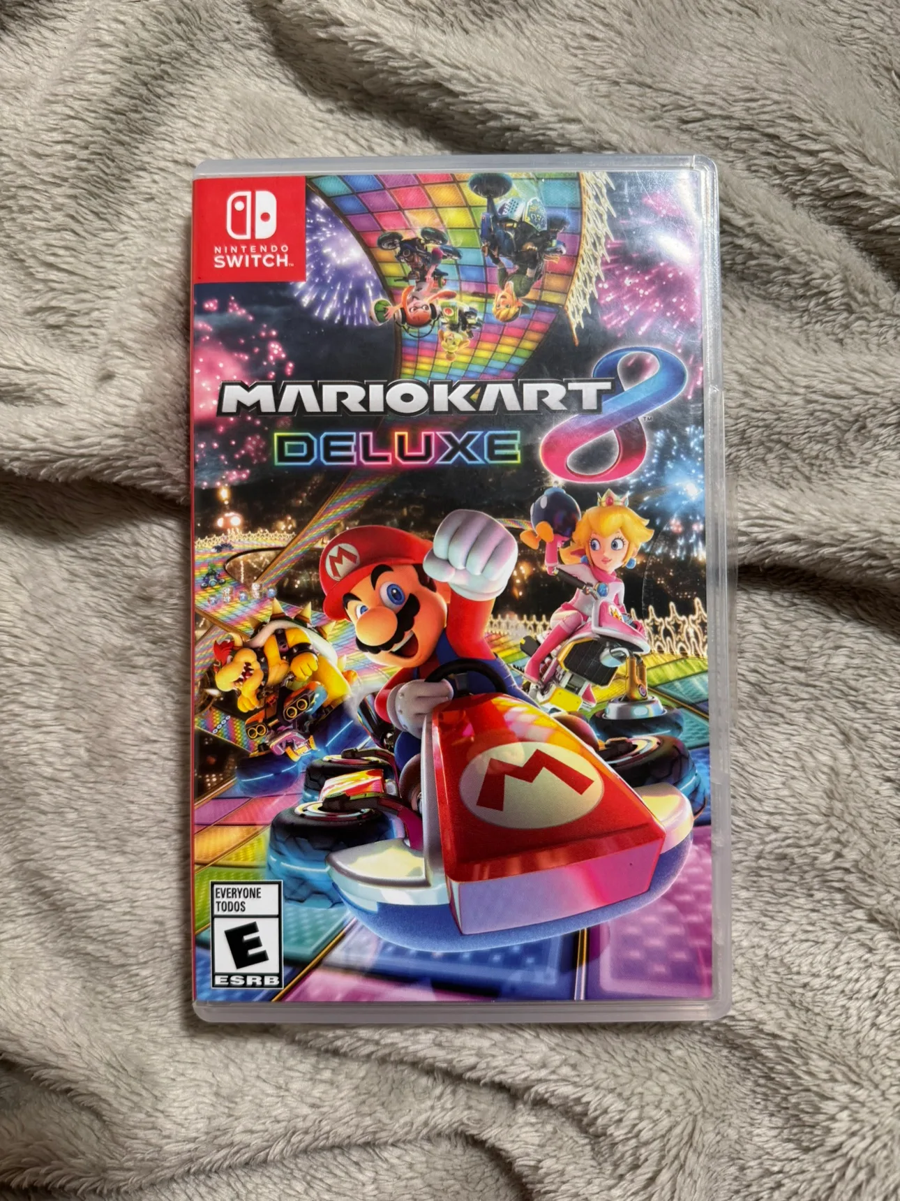 Mario Kart 8 Deluxe - Nintendo Switch thumbnail