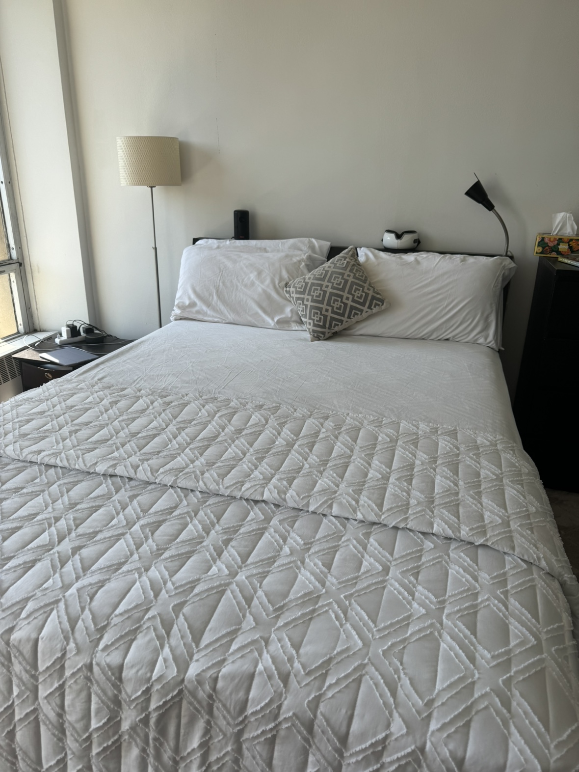 Queen Size Storage Bed - photo 3