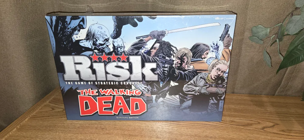 Risk: The Walking Dead - Survival Edition thumbnail