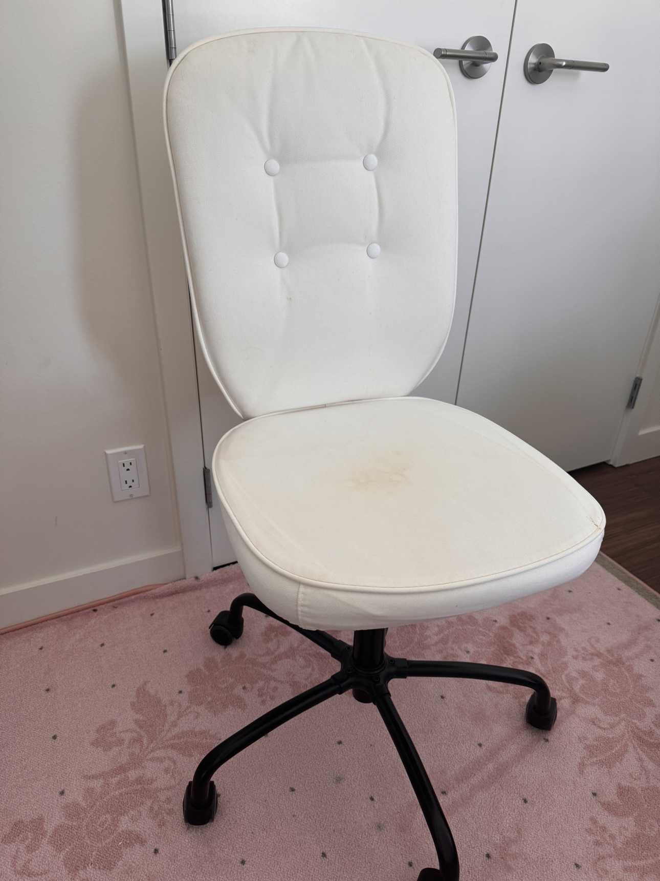 IKEA White Office Chair - photo 2