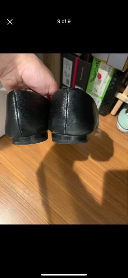 Michael Kors Tan and Black Flats image indicator(9)