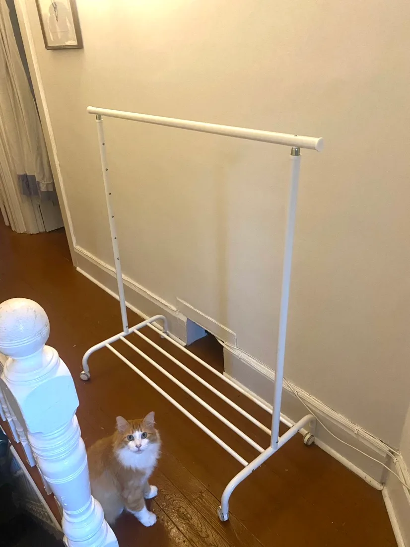 RIGGA Clothes Rack thumbnail