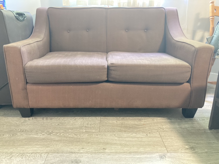 Sofa and Table - photo 5