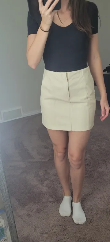 Zara white skirt image indicator(3)