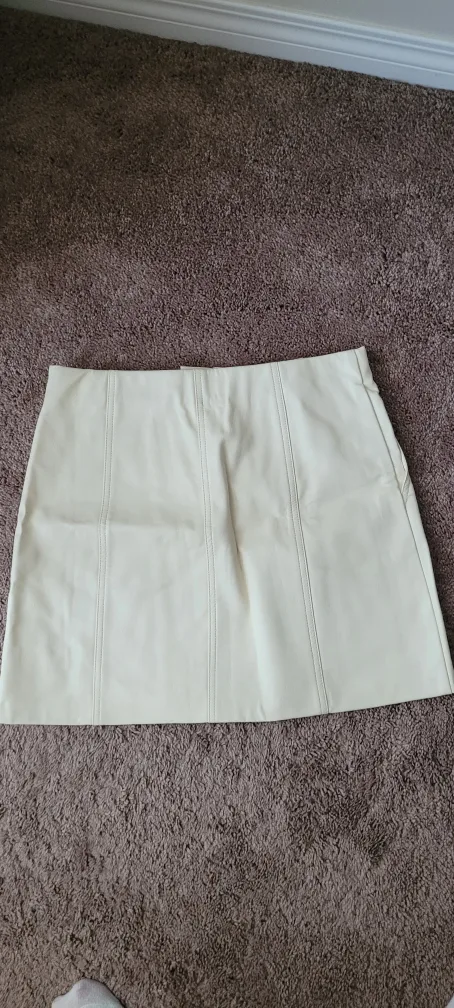Zara white skirt image indicator(5)