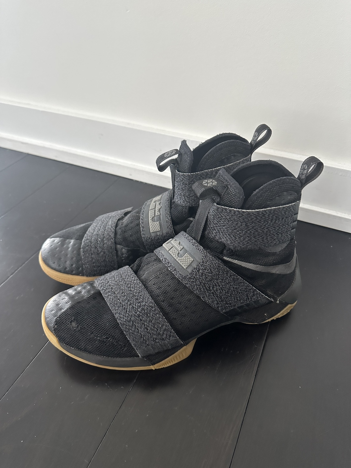 Nike LeBron Soldier 10