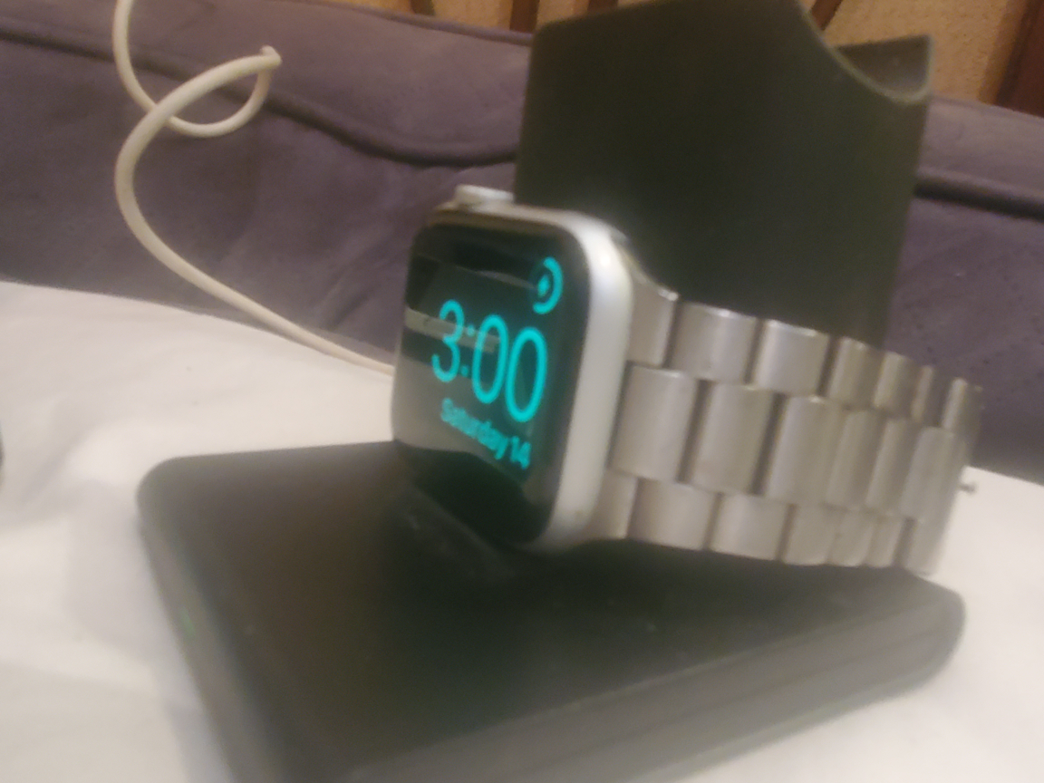 Apple Watch Series 4 - photo 2