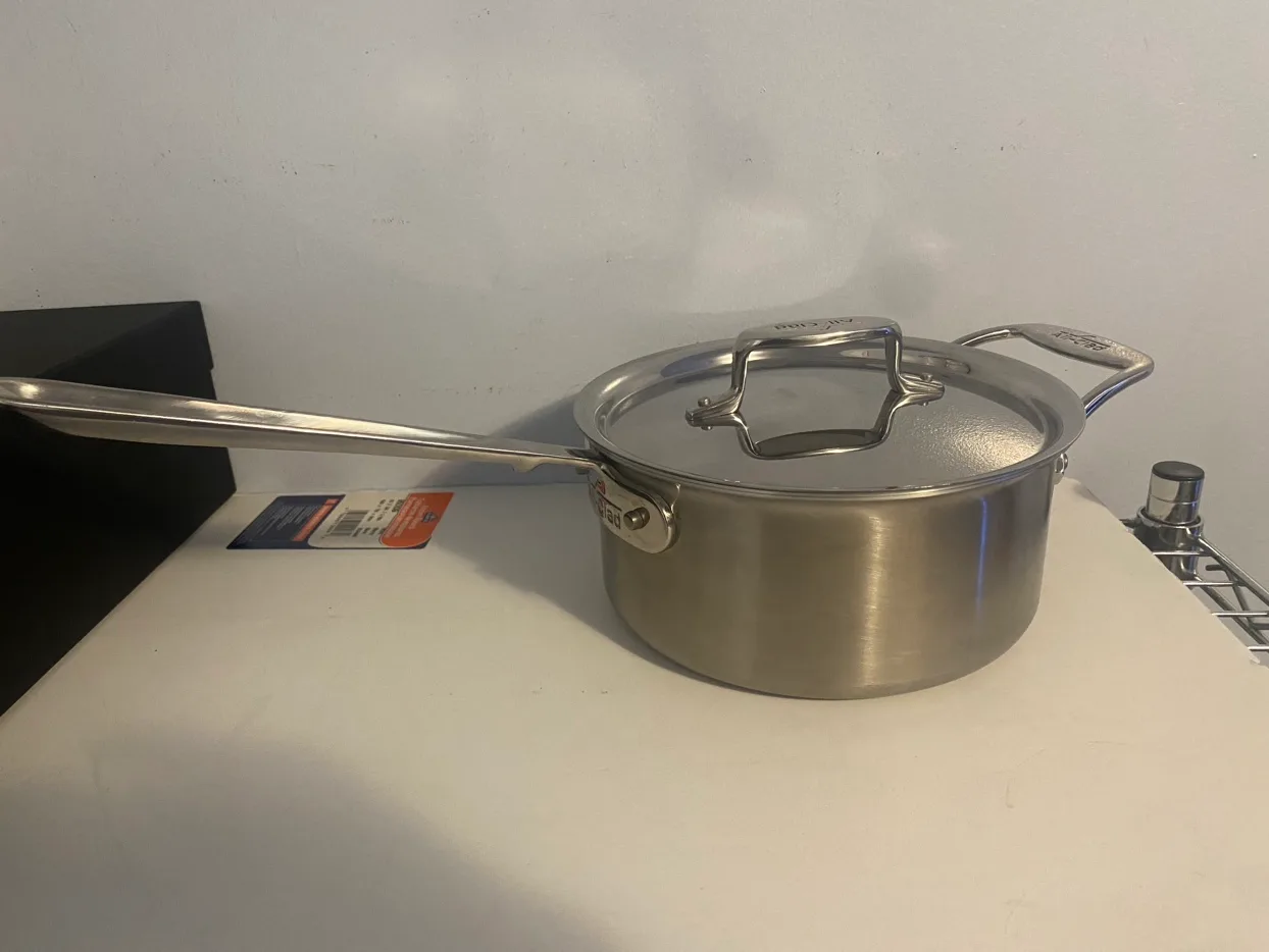 All-Clad d3 Stainless Steel 3-qt. Saucepan with Lid (DISPLAY) thumbnail