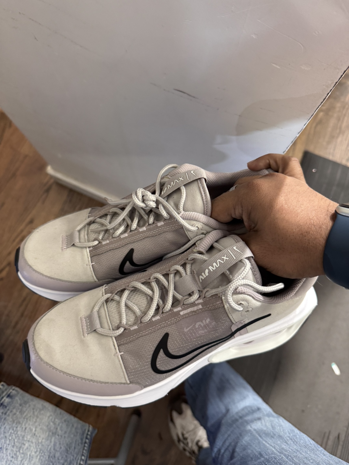Nike Air Max INTRL
