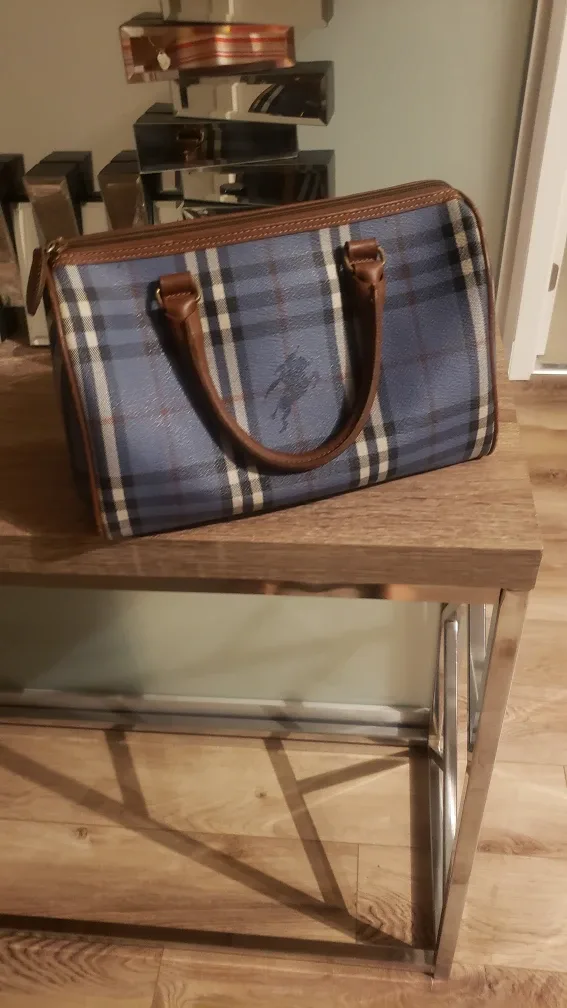 Burberry speedy tote bag image indicator(6)