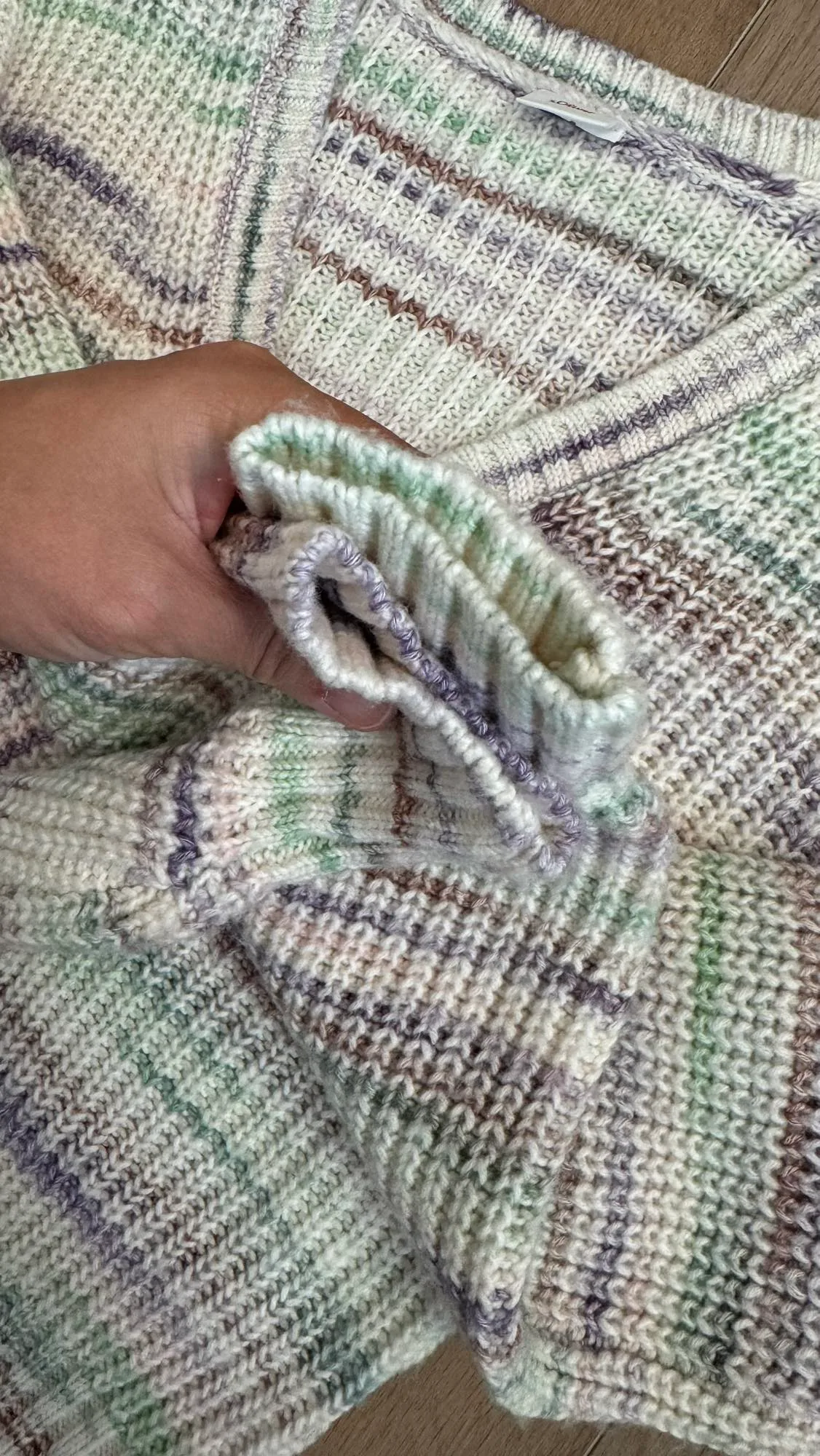 New! s.Oliver colorful sweater cardigan image indicator(3)