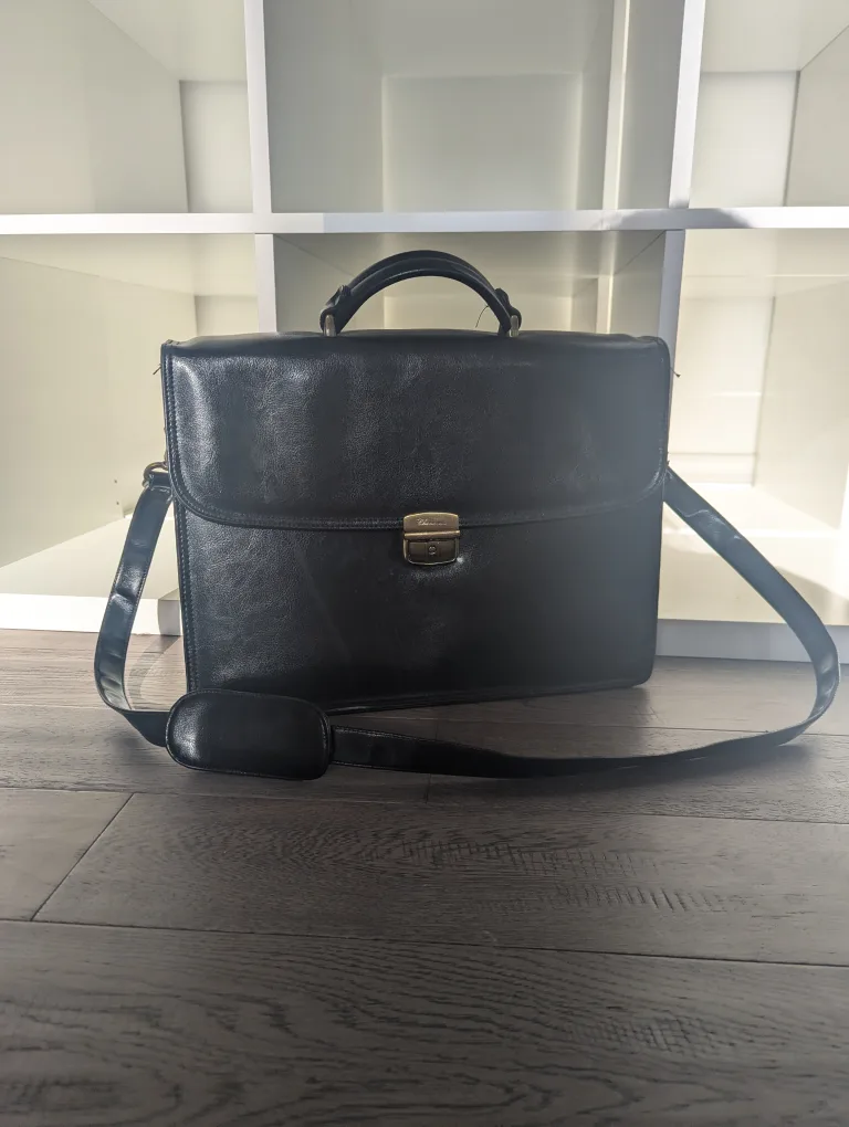 Leather Briefcase 💼 thumbnail