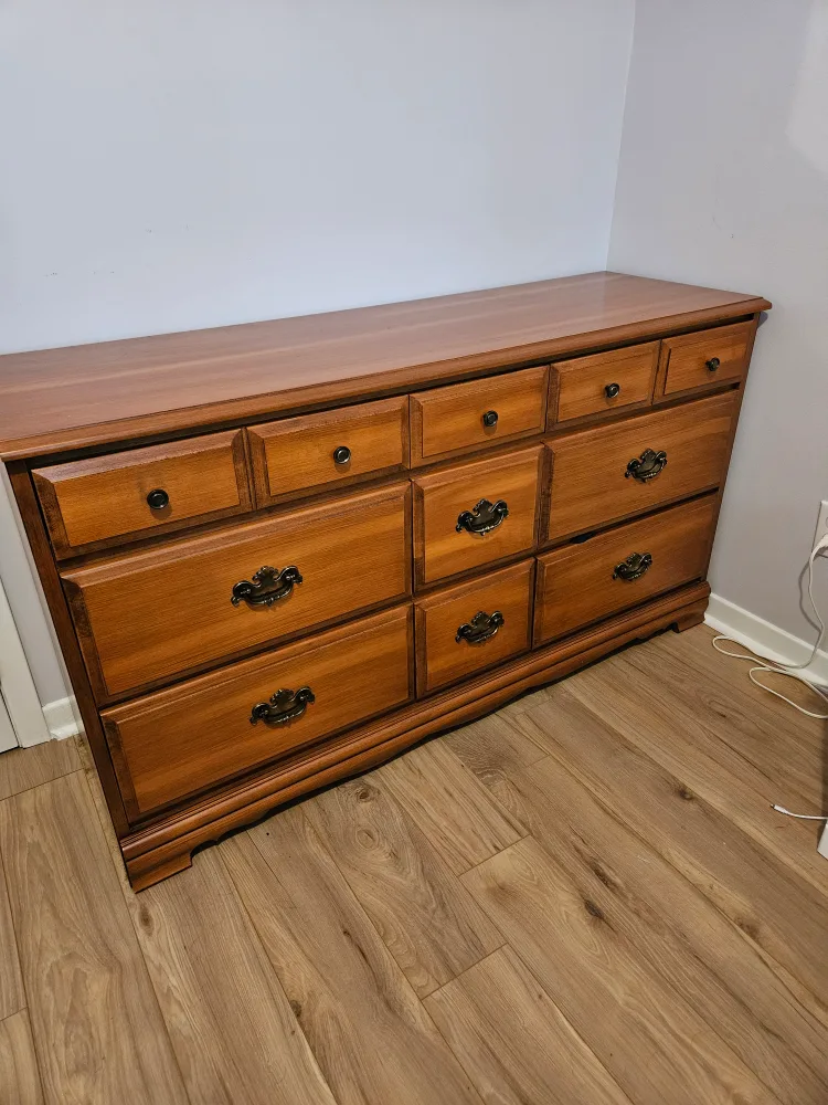 Vintage Maple Dresser thumbnail