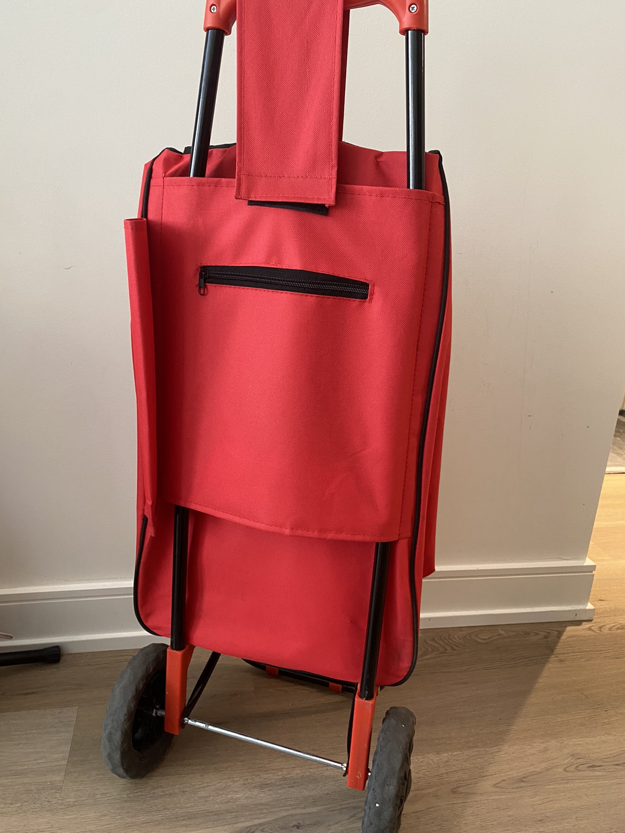 Red Shopping Cart - photo 2