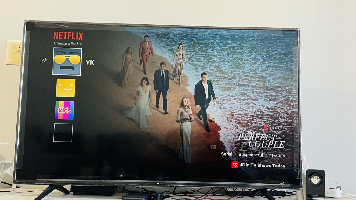 TCL 55" TV - Moving out sale - photo 4
