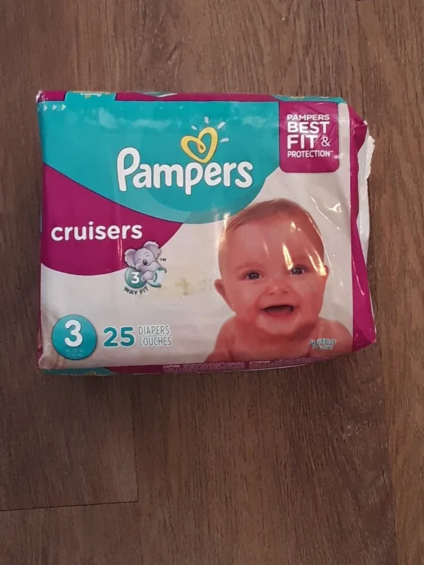 free Pampers Cruisers Size 3 Diapers 👶16-28lb thumbnail