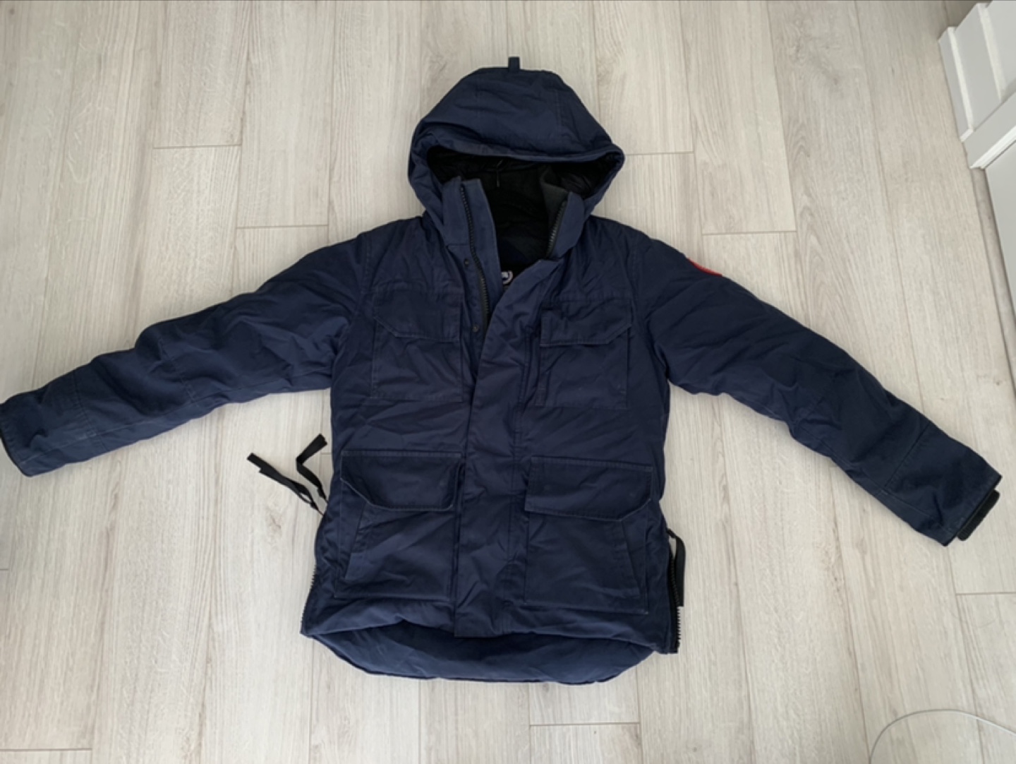 Authentic Canada Goose Parka - M