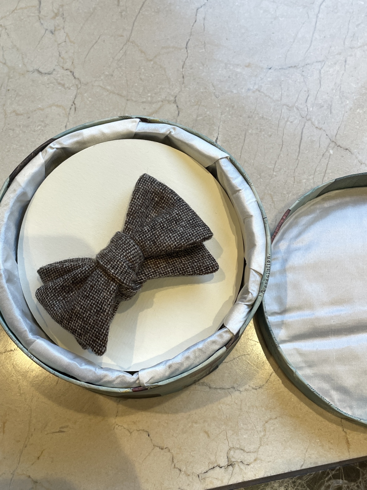 Brand New Lutiste Paris 1871 Brown Bow Tie - photo 2