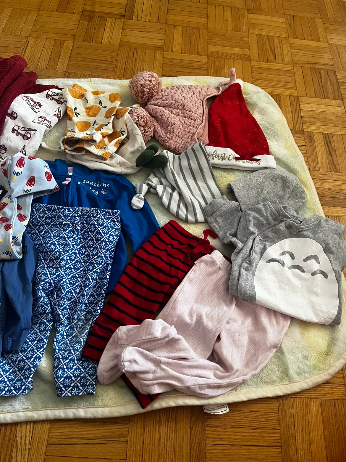 Baby Clothes Bundle (Size 6-12)Months) image indicator(2)