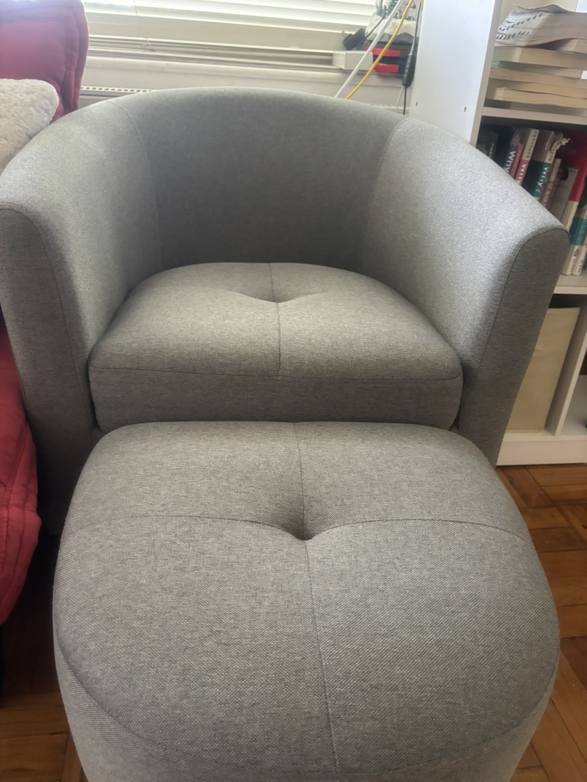 Gray Armchair with Ottoman