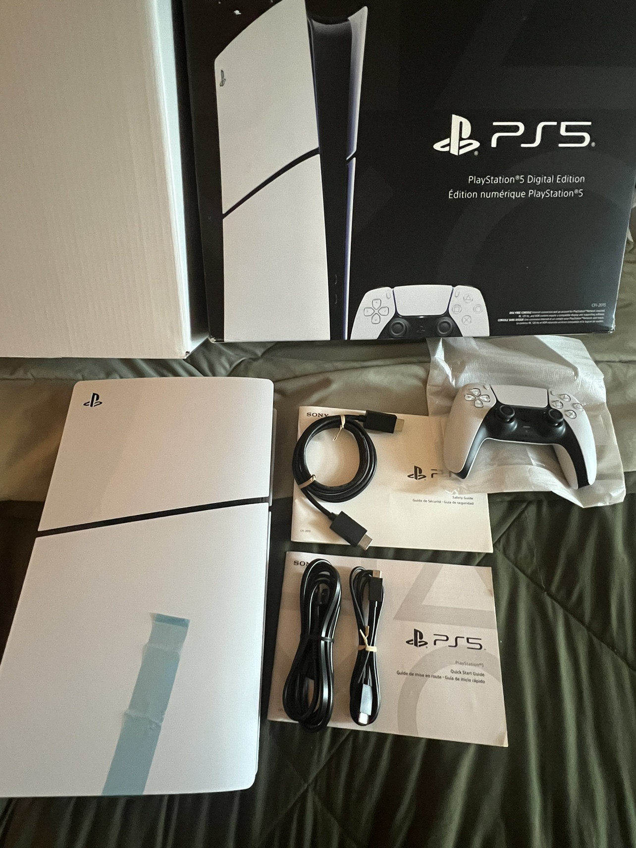 PlayStation 5 Digital Edition Console - photo 2