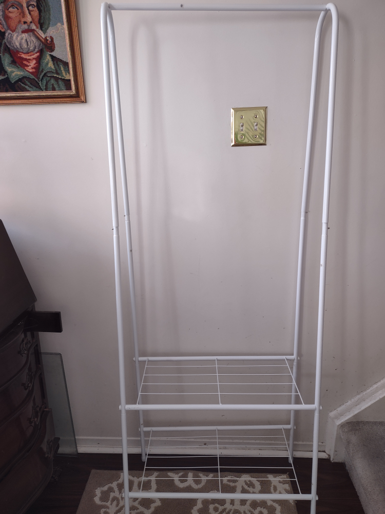 White Clothes Rack with Shelf