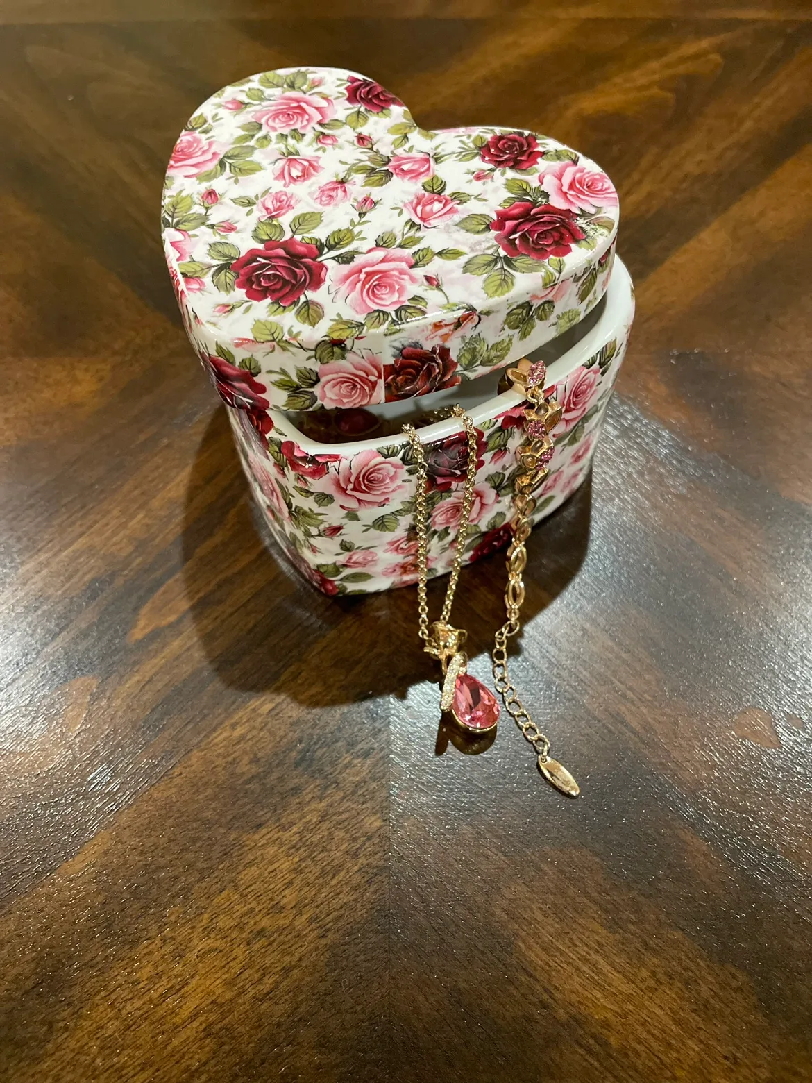 Floral Heart Shaped Trinket Box thumbnail