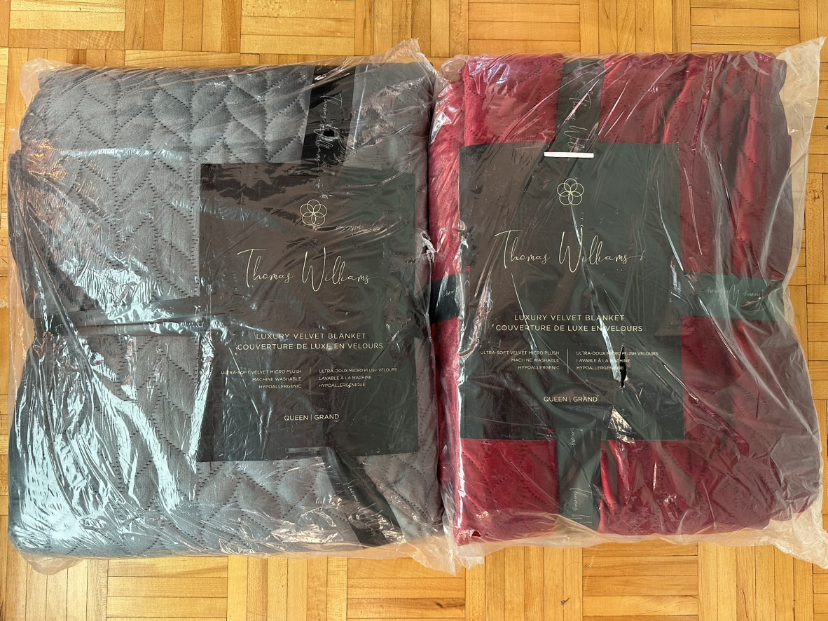 Velvet blanket