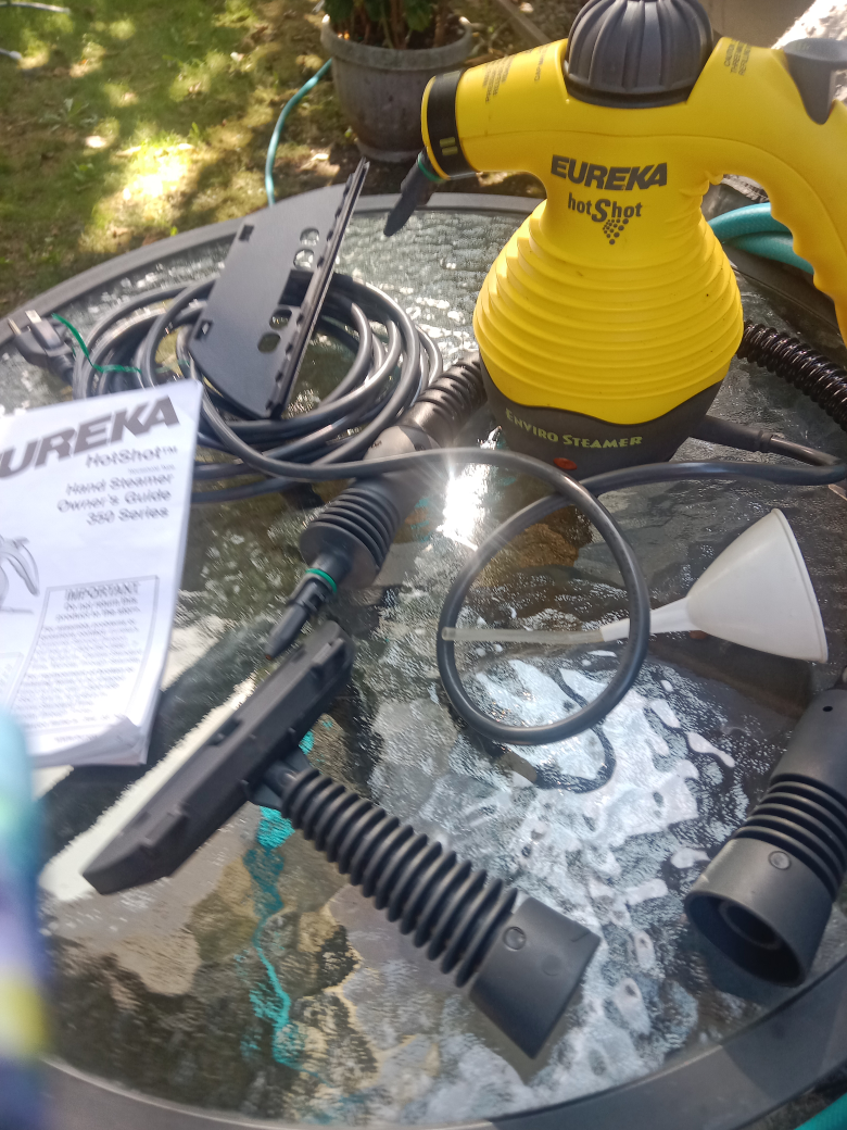 Eureka HotShot Handheld Steamer - photo 4