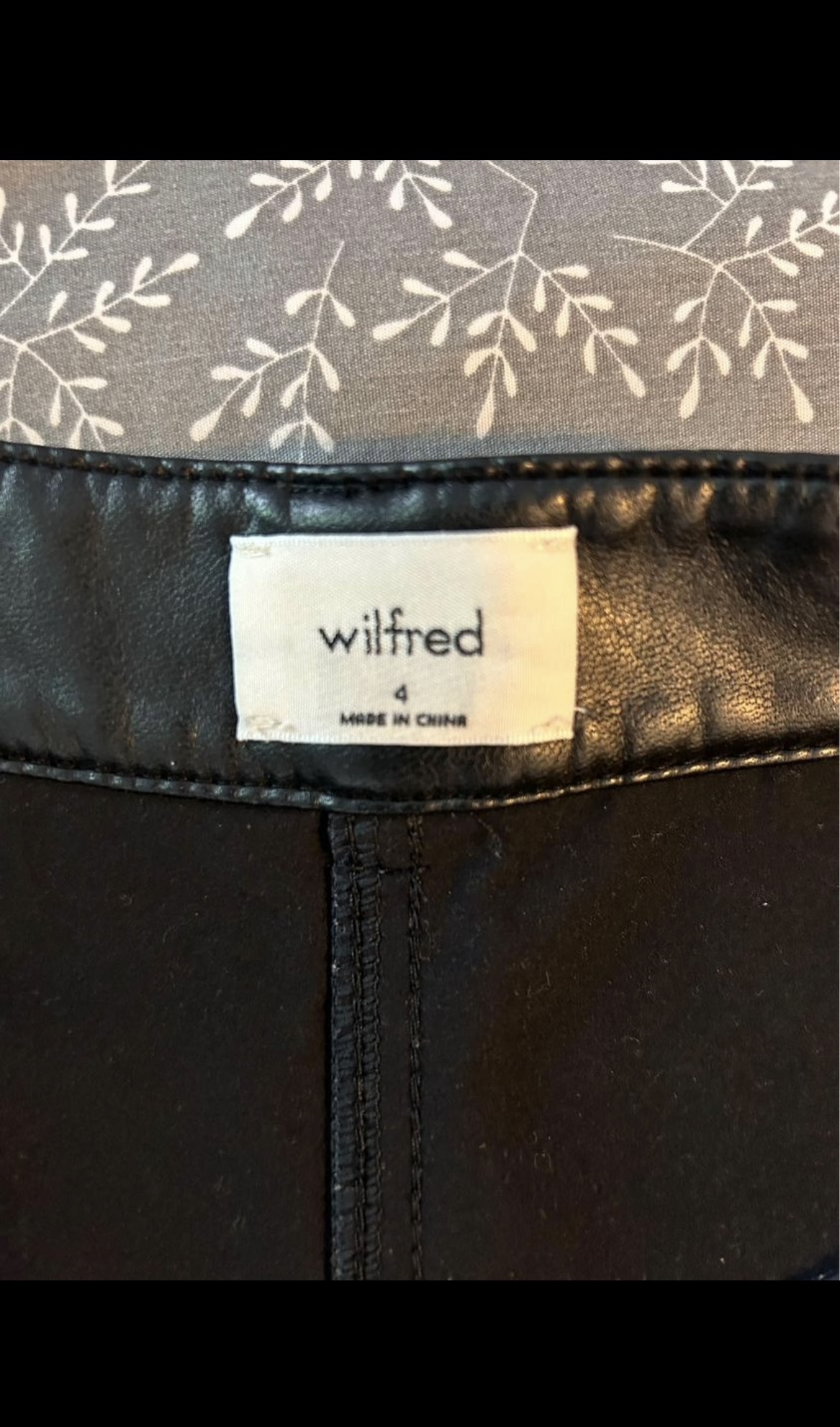 Aritzia Wilfred Green Rebel Pants Size 4 - photo 3