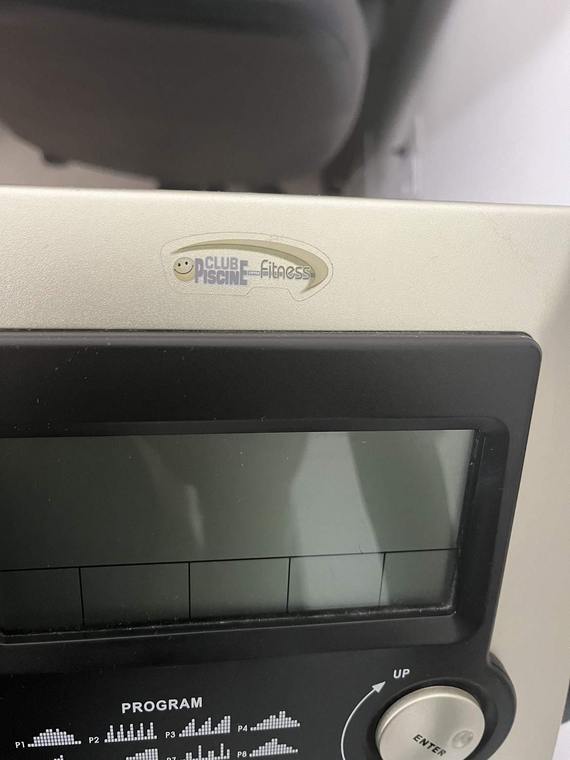 Club Piscine Fitness Elliptical Machine - photo 3