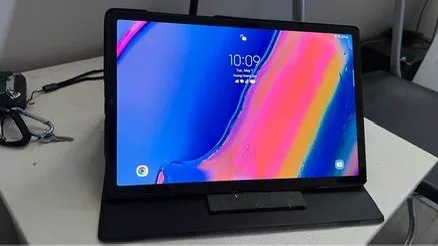Selling tablet Samsung tab S5e image indicator(5)