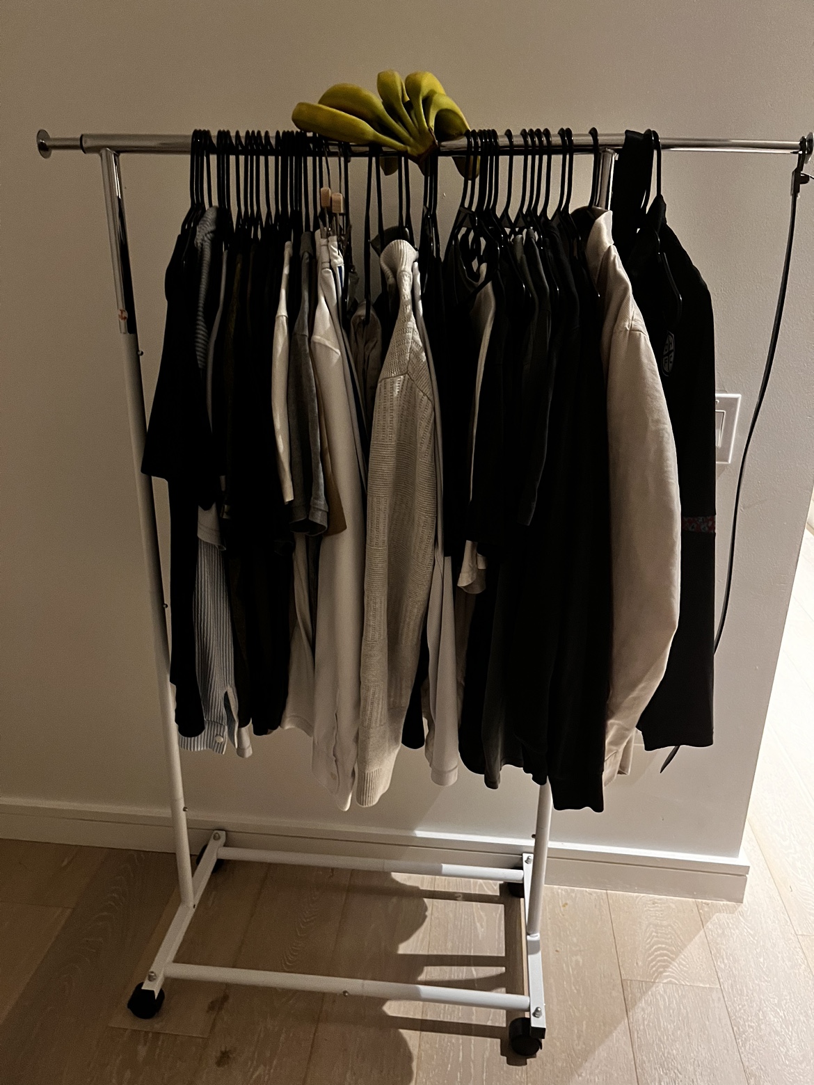 Sturdy and Clean Rolling Clothes Rack