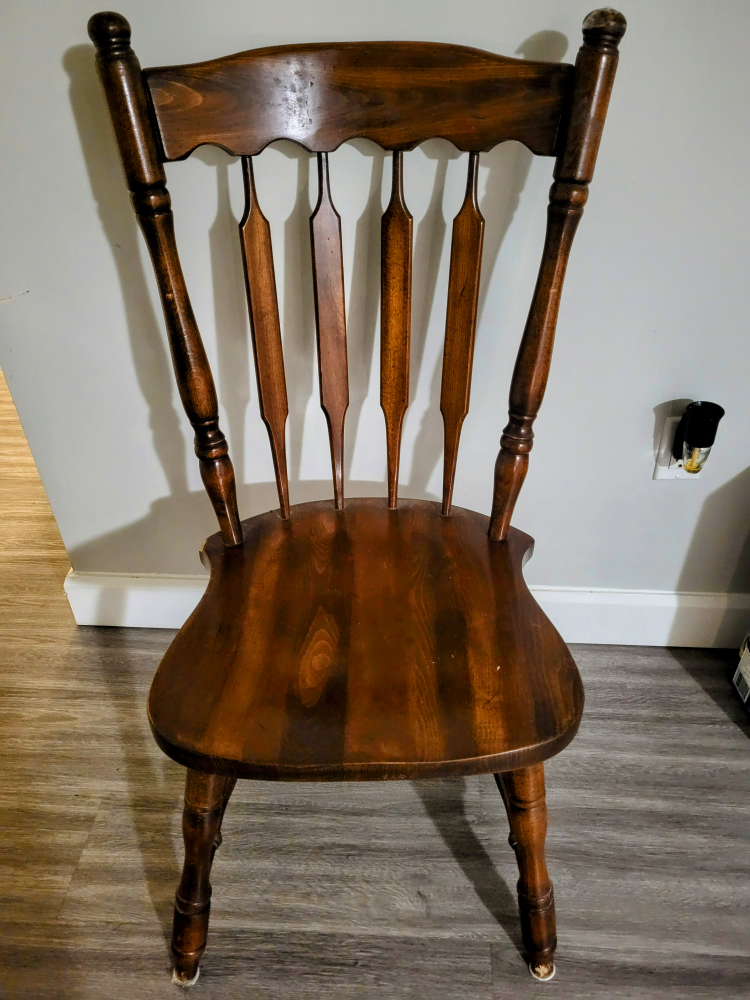 2 Wooden Dining Chairs - photo 2