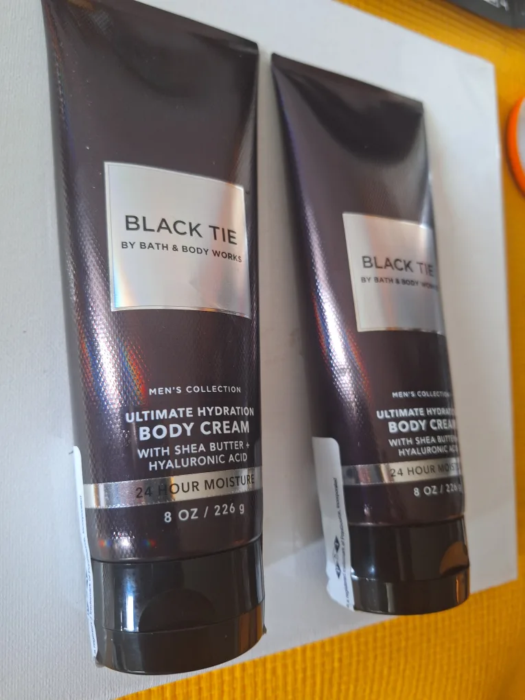 2 New Bath & Body Works Black Tie Body Cream (2) image indicator(2)