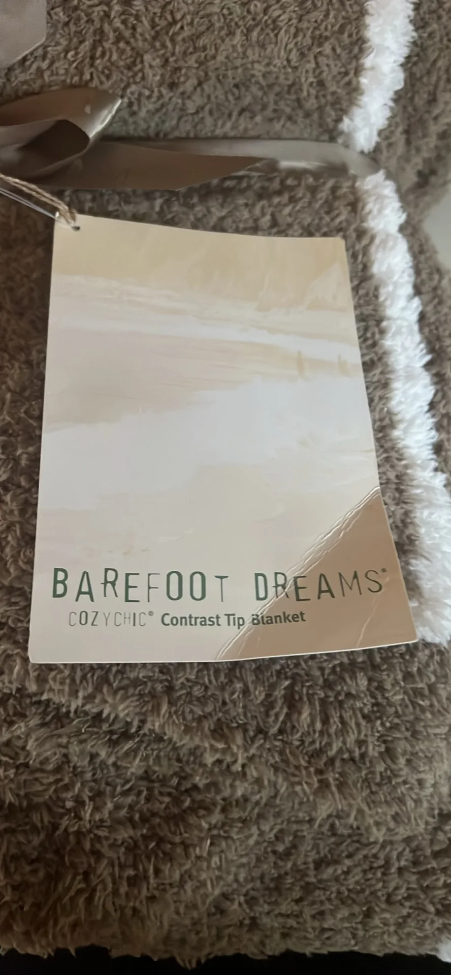 Barefoot Dreams CozyChic Blanket thumbnail